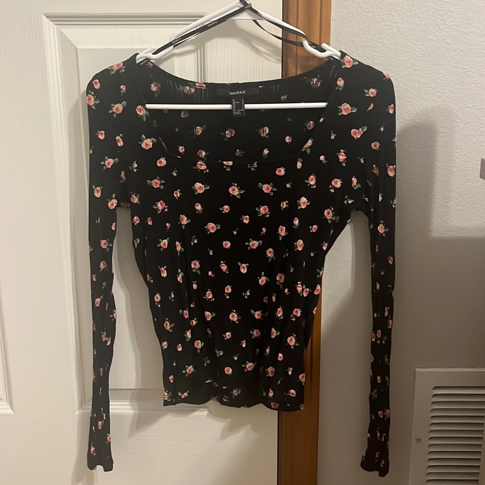 Forever 21 Square Neck Long Sleeve